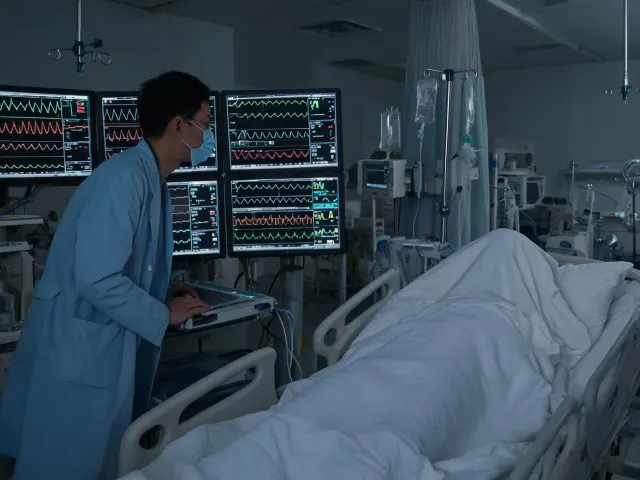 Clinical engineer at monitoring console
